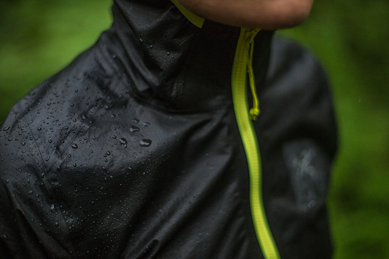 Arc'teryx Norvan SL Hoody Review | Switchback Travel